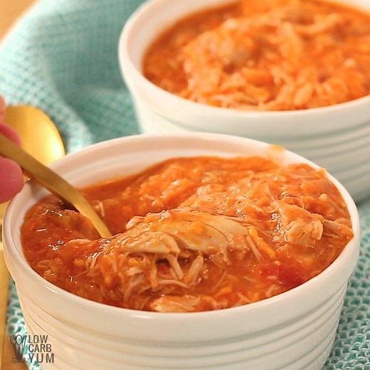 No time for cooking? Try this ridiculously easy low carb crock pot Mexican chicken soup recipe. It's made with only 4 ingredients! See the full printable recipe --> https://lowcarbyum.com/crock-pot-mexican-chicken-soup/ | Divalicious Recipes - Low Carb Recipes