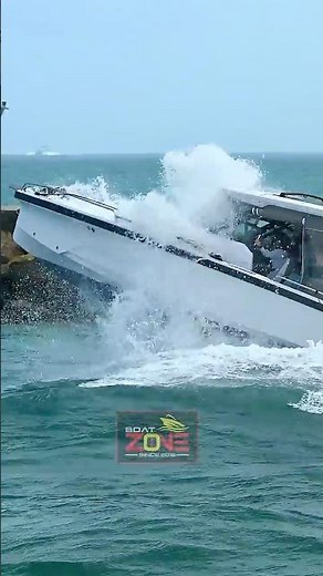HUGE Boat Fail at Haulover Inlet