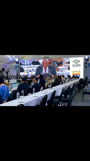 That’s a wrap on today’s session! The Director-General, Dr SSS Buthelezi has officially closed the day’s discussions after a productive round of exchanges on key health priorities. Tomorrow, we will continue the journey towards stronger, more resilient health systems for all. 🌍💼 #G20HealthWorkingGroup #GlobalHealth #RoadToNHI | National Department of Health (South Africa)