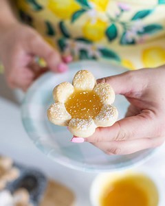 One of my most viral recipes EVER… and it’s only 3 ingredients! 🍋🌼 These Mini Lemon Curd Tartlets are made using a mini muffin pan, store-bought pie crust, lemon curd, and powdered sugar. SO easy SO cute! 💛You can find this easy summer recipe, along with everything I used to make it, on my blog—just search for “mini flower lemon tarts” at Best Friends For Frosting. 🌸 #easyrecipe | Best Friends For Frosting by Melissa Johnson
