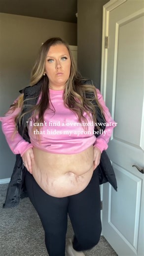 This oversized sweater is perfect and hides my apron belly! Comment “Sweater” and I’ll DM you the 🔗! ✨ ✨5’8 Size 16 Wearing XXL✨ #midsize #midsizefashion #size16 #size16outfit #amazonfashion #oversizedsweater #sweaterstyle #apronbelly | Jocey Maryann