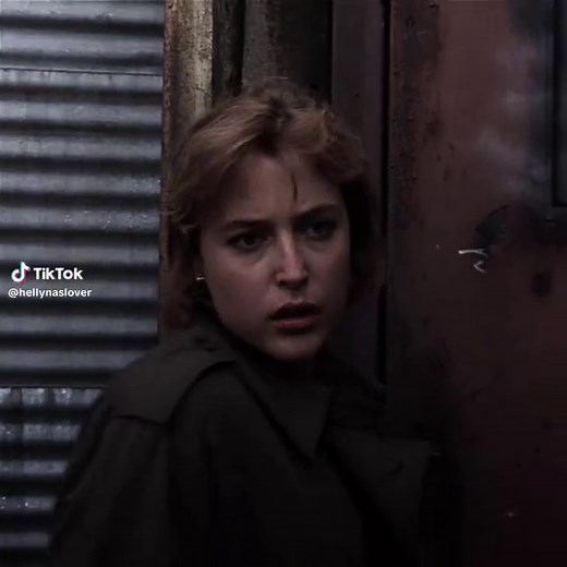 Dana Scully Edit: A Throwback to The X-Files