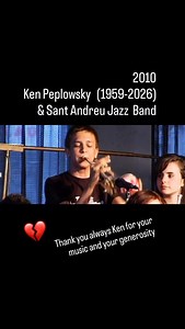 el 2010 el promotor de jazz @Jordi Suñol em va proposar fer algun concert amb la @santandreujazzband I el gran clarinetista Ken Peplowski, que estava de gira per Europa i tenia algun dia lliure. Així va ser com vam planejar un concert a l’hotel Casa Fuster amb Ken de convidat. Va ser una cosa meravellosa. Abans de començar em va demanar vestir la samarreta de la Sant Andreu Jazz Band. Alguns dels temes d’aquella sessió formen part del CD JAZZING 2… com aquest Harlem Air Shaft Més tard tornaríem 
