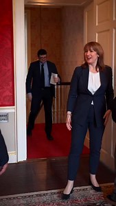 Marching On Together to help Leeds succeed. Great to meet investors yesterday to celebrate the £650m investment in Elland Road Stadium. Good for jobs - good for businesses - good for the local economy. | Rachel Reeves