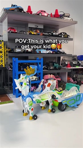 I think your child will be interested in this. 😏😎 It can even play music automatically when assembled! 🎵#tiktokmademebuyit #giftforkids #toyforkids #relax #transformation