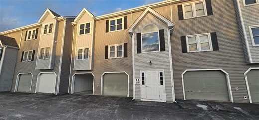 94 Tennis Plaza Rd #1, Dracut, MA 01826 - MLS 73466536 - Coldwell Banker