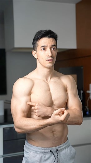 1.8M views · 1.6K reactions | Biceps workout at home !!  @inshapenutrition | Tibo Inshape | Facebook