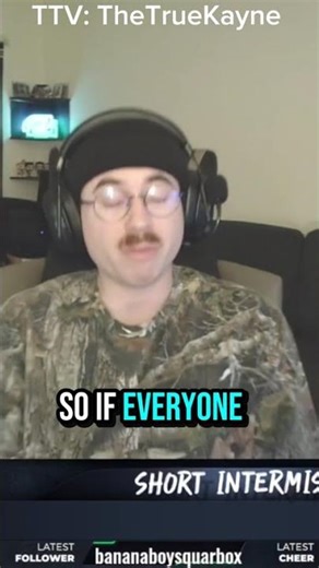 Link in the comments. Every vote counts! #callofduty #streamer #microstreamer #awards #vote #gaming