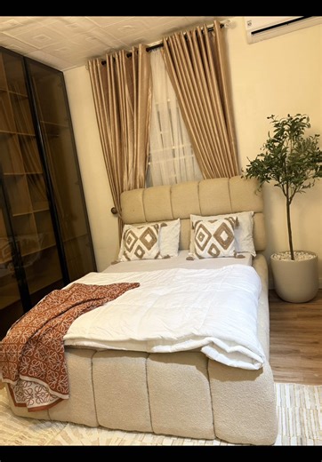 Transform Your Space: Beige Aesthetic Room Makeover