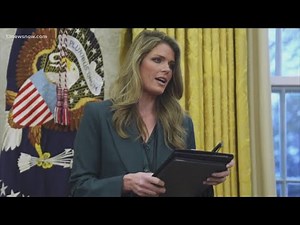 U.S. attorney resigns amid federal pressure