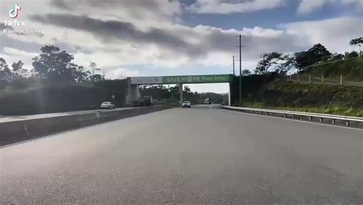 Down, then up... The reward for good work, is more work... #delcour #jamaica #haulage #fyp #truck