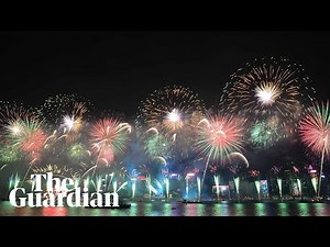 Out with a bang! New Year's Eve fireworks around the world