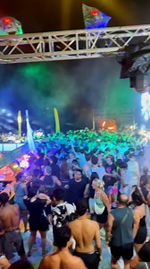  Bundle up and save on all your favorite Loop goodies today. Our gift to you – up to 20% off! 螺 | Loop | Facebook