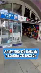 🇯🇲 Brixton, dove non vanno "influencer" e travel blogger. Forse non sanno nemmeno dove si trovi. Ma la vera Londra è questa. 🇨🇴 Un posto contraddittorio, meraviglioso al tempo stesso. Caratterizzato dal vecchio mercato rionale dove ci si fa spazio tra locali etnici, ristorantini jamaicani e locali di ogni tipo che vendono frutti esotici e pesce essiccato. Senza dimenticare i negozi di parrucche. Camminando lungo Pope’s Road (Brixton market) è sempre bello perdersi tra gli odori e i colori di