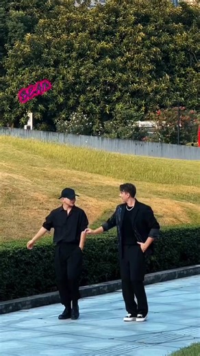 Chinese Dance TikTok Trends: Boys Dance Challenge