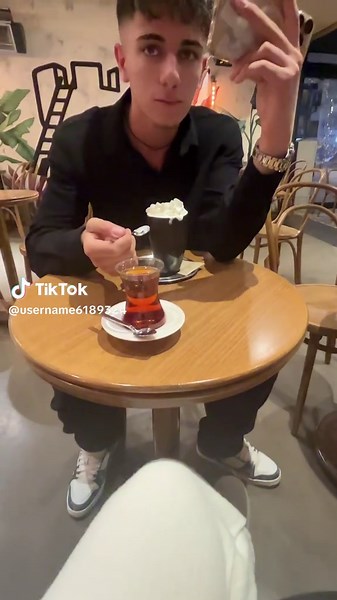 Duygularını Kaybeden Erkeklerin Davranışları