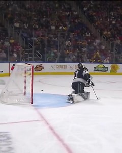 84K views · 749 reactions | Brownie goin' glove side  | Boston Bruins | Facebook