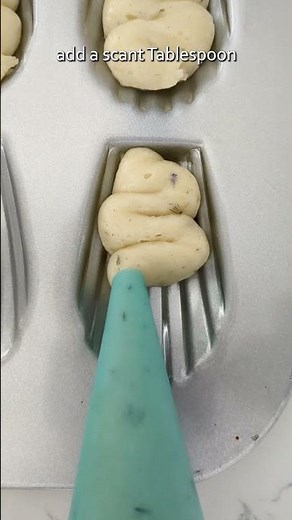 Lavender Madeleines | No-Chill Madeleine Recipe | The Floral Apron