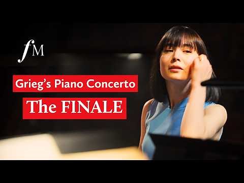 Grieg's Piano Concerto Finale LIVE - Alice Sara Ott | Classic FM