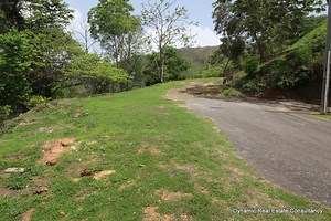 Beaumont Ridge Maraval Land with a View!