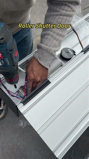Noisy And Frequently Stuck Rolling Shutter Door Is Hurting Your Business Efficiency.