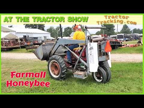 Farmall Honeybee Loader working at Portland Indiana Tri-State tractor show!
