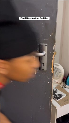 4.7M views · 155K reactions | Final Destination: The Snake Setup (Ep.19)藍藍 #funnyreels #viral #trending #funny #finaldestination | TJaden Rsa | Facebook