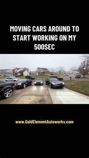 Too many cars, not enough space. The life of Gold Element Autoworks LLC. #goldelementautoworks #mercedes #500sec #c126 #560sec