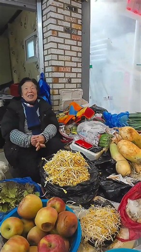 Life lessons learned at the market: Gisun Eomni's Onyang Hot Springs Traditional Market