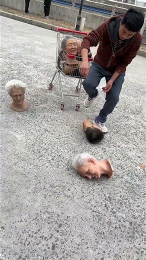 Wax figure model transportation accident