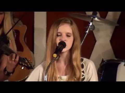 Kadie Lynn Roberson sings Ain't No Sunshine 9 12 15 at The Gladewater Saturday Night Opry