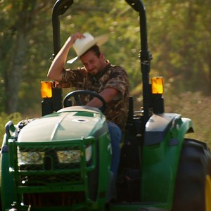 Introducing Farmer Mitchell's ladies. ❤️ Catch an all-new episode of #FarmerWantsAWife this Thursday on FOX and next day on Hulu! | Reality Club FOX