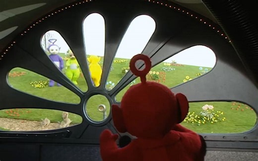 【天线宝宝英文原版】室内与室外