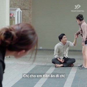 313K views · 933 reactions | Thanh niên lười nhát giả ăn xin trục lợi cho bản thân được dạy cho bài học đạo lí. ------------- ©️ Bún Thang - Sản xuất và bản quyền thuộc về Yeah1. ©️ The copyright of this video belongs to Yeah1. #Bunthang024 #Bunthang | Yeah1 Movie | Facebook