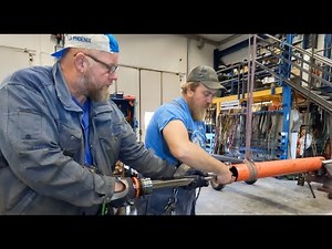 Repacking Hydraulic cylinder for mini excavator. Part 1 of 2