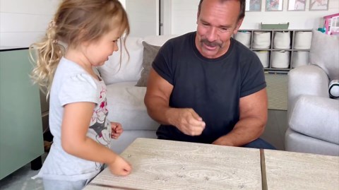 Playbees Metal Jacks Game Set - 12 Sets - Retro Kids' Entertainment with Metallic Jacks and Bouncy Ball - Classic Jacks Game for Fun and Skill Development