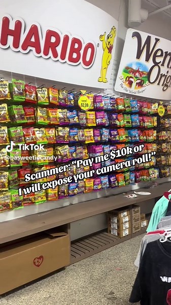 Working at the largest candy store definitely has its perks 😋 #candy #cameraroll #photos #sweets #candystore #cleveland #ohio #candytok