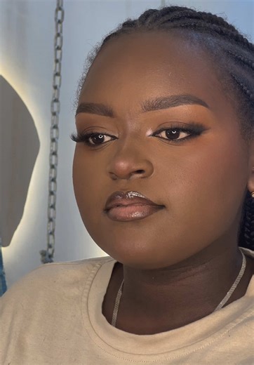 Ethiopian Makeup Artist Tutorial: Enhance Your Beauty