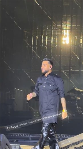 Karan aujla ne chandigarh show me kya bola #karanaujla #ytshorts #viralshorts