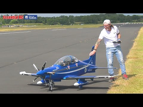 GIVES IT THE BEANS ! RC Pilatus PC-21 Turboprop Trainer | Marc Leavesley | LMA Cosford 2022