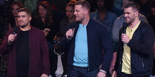 Watch An Ultimate Tag Contestant Awkwardly Hit On Pro Tagger