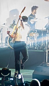 Vampire Weekend played Roseland Ballroom (pics, videos, setlist), announce Barclays Center show (updated dates)