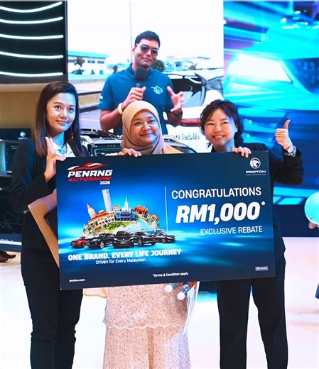 What a weekend at Penang Autoshow 2026. 🔥 From exploring the PROTON lineup and experiencing our test drives, to connecting with fellow car enthusiasts, it was an incredible 3 days filled with excitement, energy, and unforgettable moments. To everyone who stopped by the PROTON booth — thank you for being part of the journey with us and making our booth one of the highlights of the show. Wherever life takes you, there’s a PROTON made for it ❤️ #HiPROTON #INSPIRINGCONNECTIONS #PenangAutoshow2026