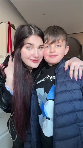 Primo giorno nella nuova classe con la famiglia Frappy