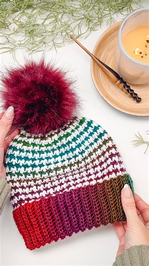 Briana Kepner on Instagram: "Say HTS for The Houndstooth Stitch Hat combines simple single and double crochet stitches to create a bold, textured look!  懶 Don’t let the design fool you—it’s easier than it looks! This cozy hat comes in 6 sizes and includes a step-by-step video tutorial.  ✨ Grab the pattern and start stitching! #CrochetHat #CrochetBeaniePattern #EasyCrochet #HoundstoothStitch"