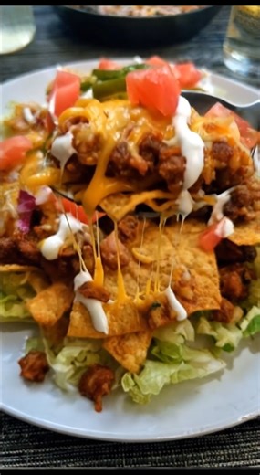 Simples meals on Instagram: "Mexican Frito Pie🌮🧀 Craving something crunchy, cheesy, and irresistibly cozy for dinner tonight? What if one casserole could deliver all your favorite Tex-Mex flavors in every bite? Ingredients: 1 lb ground beef 1 medium onion, chopped 1 (15.5 oz) can chili beans, drained lightly 1 (10 oz) can mild diced tomatoes with green chilies 1 packet taco seasoning 1 package Fritos corn chips 8 oz shredded Colby Jack cheese Shredded lettuce, for serving Directions: Brown gro
