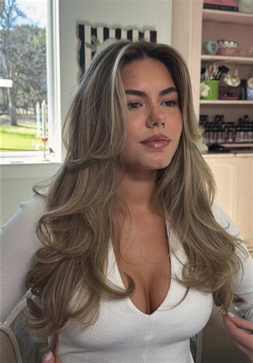 Stunning Bronde Hair Transformation for Cayla