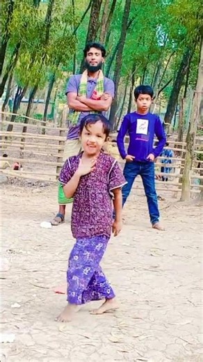 চন্দ্র আকাশে থাকে গান 😂| Funny Kids Dance