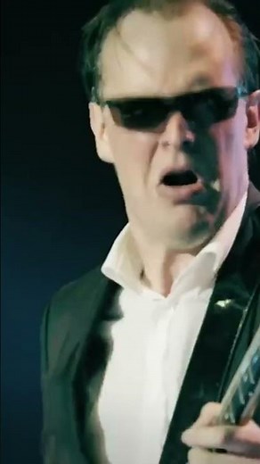 Joe Bonamassa Official - Cadillac Assembly Line - Live At The Greek Theatre