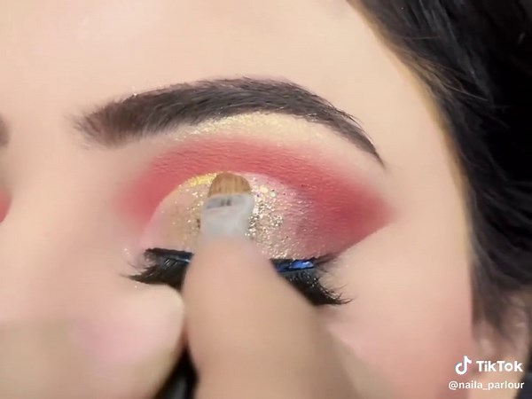 Makeup Tutorial: Tips for Stunning Looks
